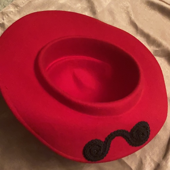 Vintage 100% Wool Red Hat - Picture 10 of 11